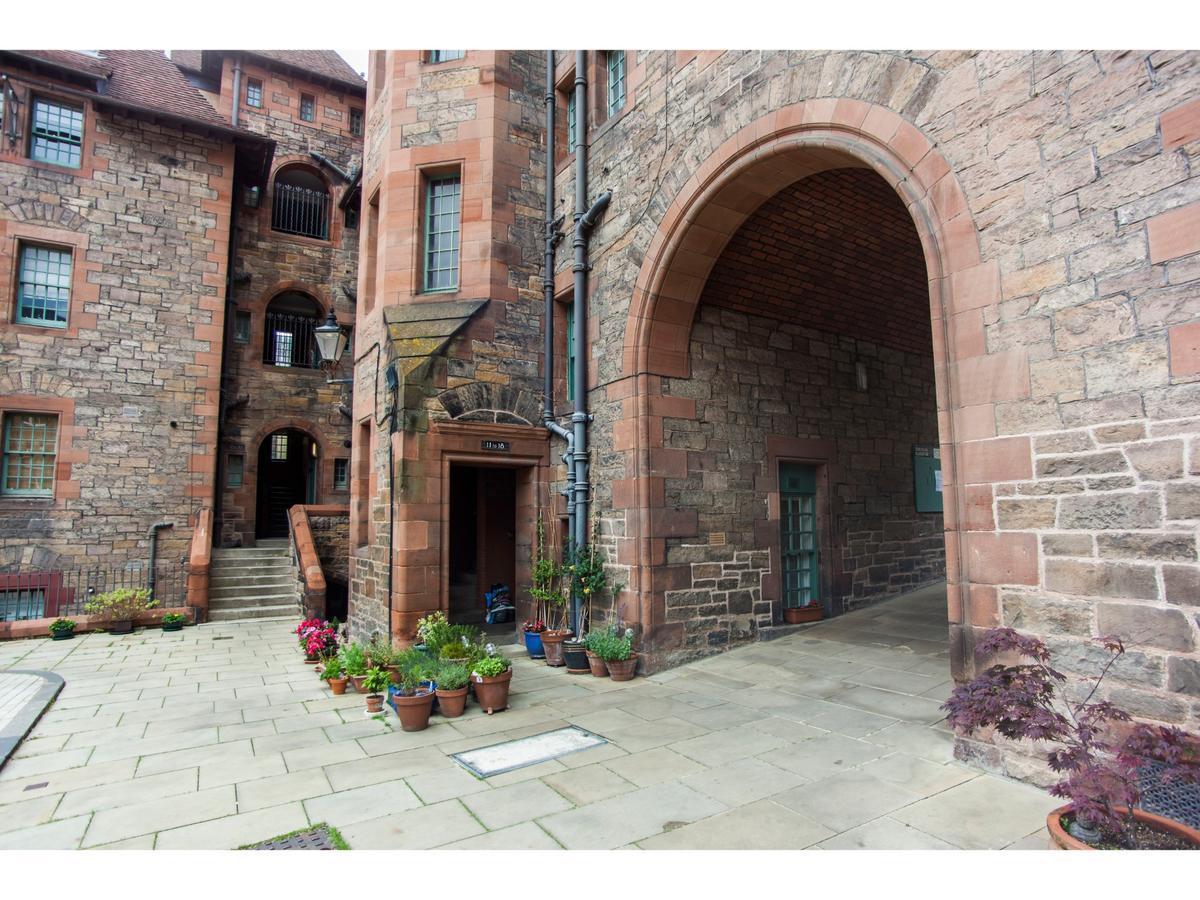 Historic Dean Village Treasure, Sleeps 4 Эдинбург Экстерьер фото