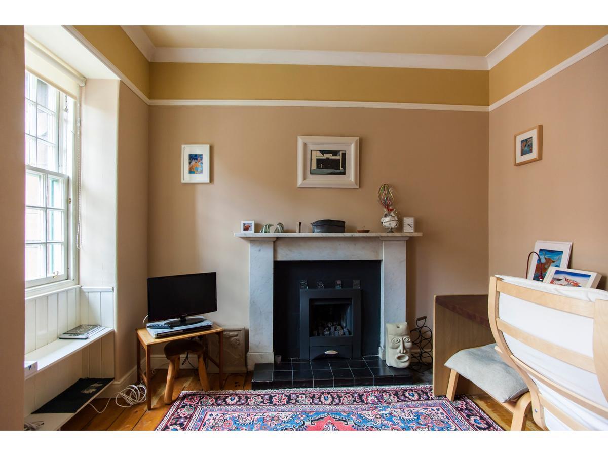 Historic Dean Village Treasure, Sleeps 4 Эдинбург Экстерьер фото